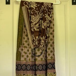 KanthaBae Ring Sling NWOT